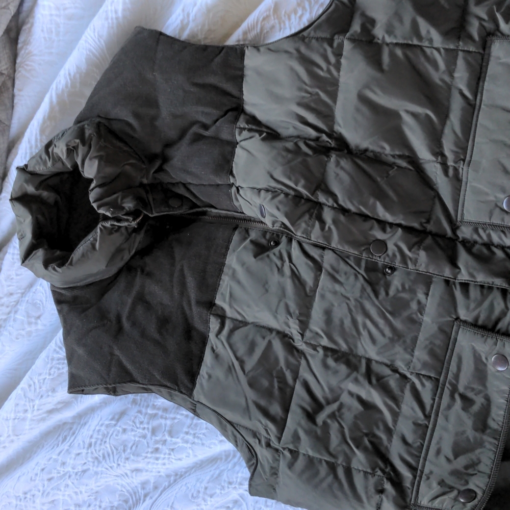Banana Republic Puffy Vest